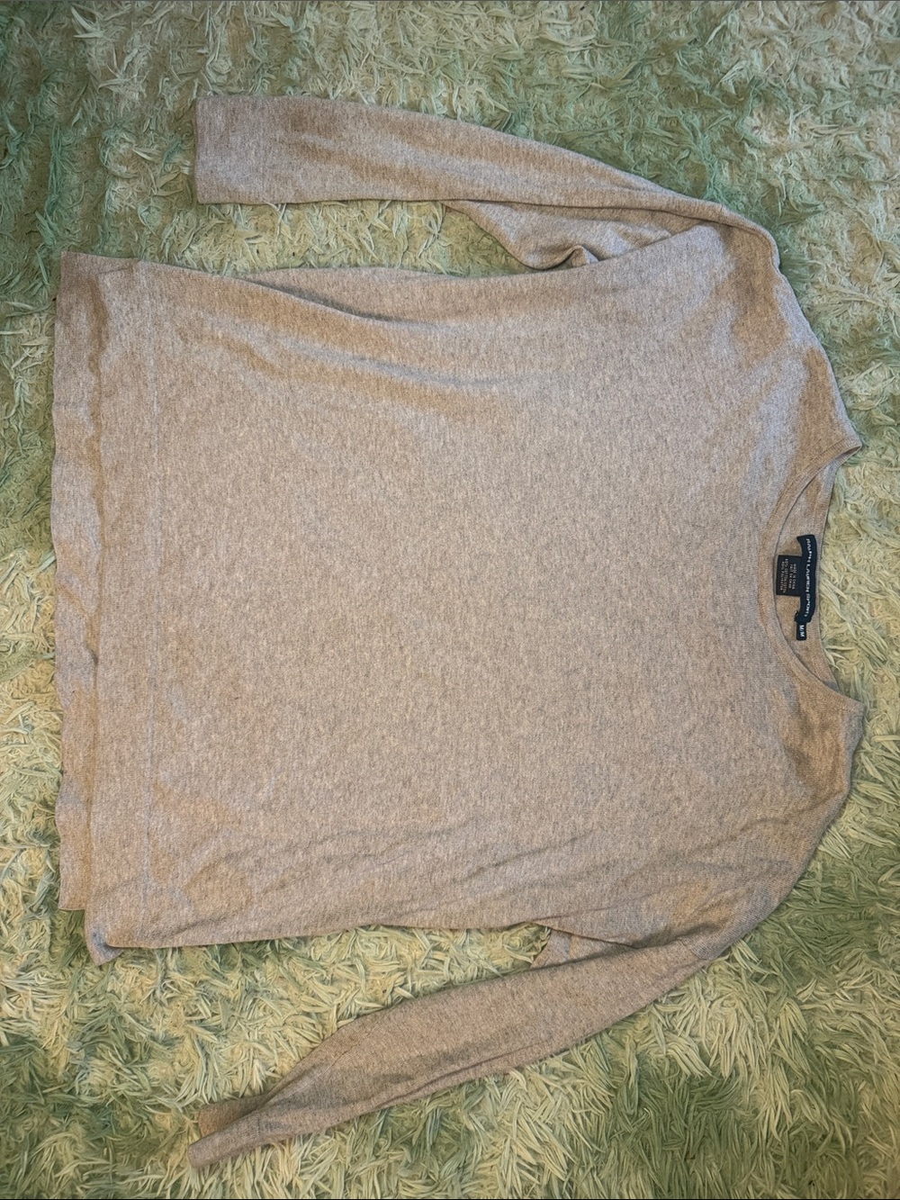 Light Gray Crewneck Sweater - Classic woman’s Knit